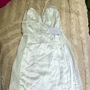 New silk dress great stretch medium